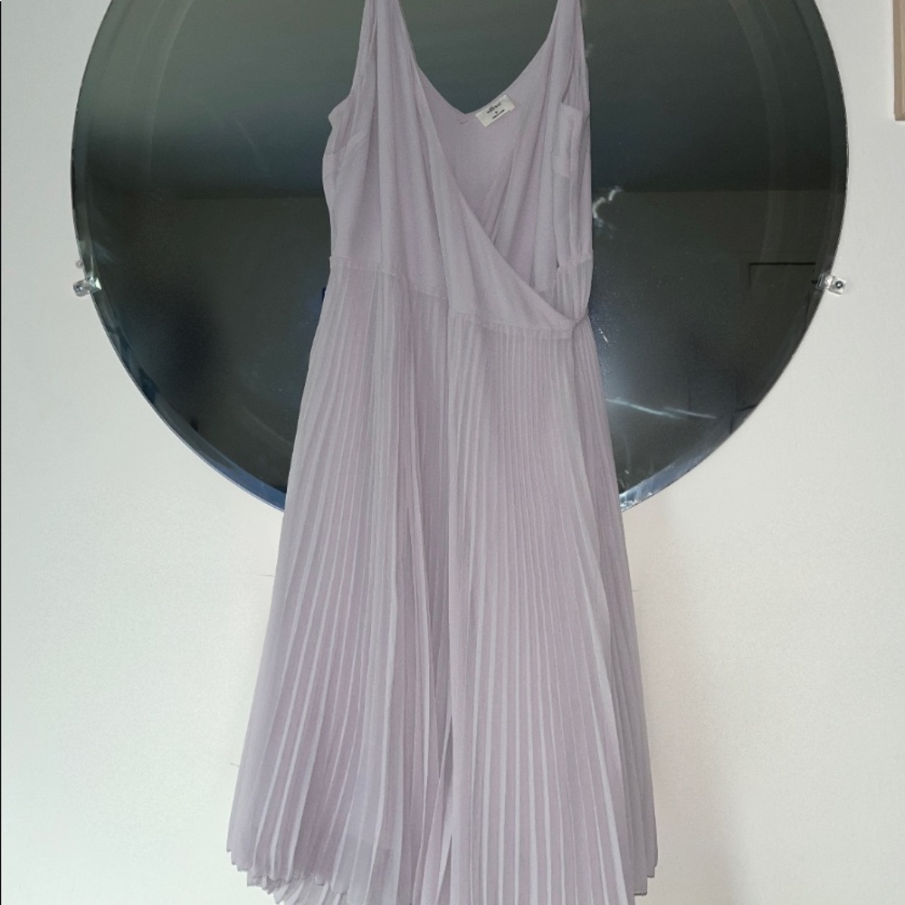 Aritzia Wilfred Beaune Pleated Dress